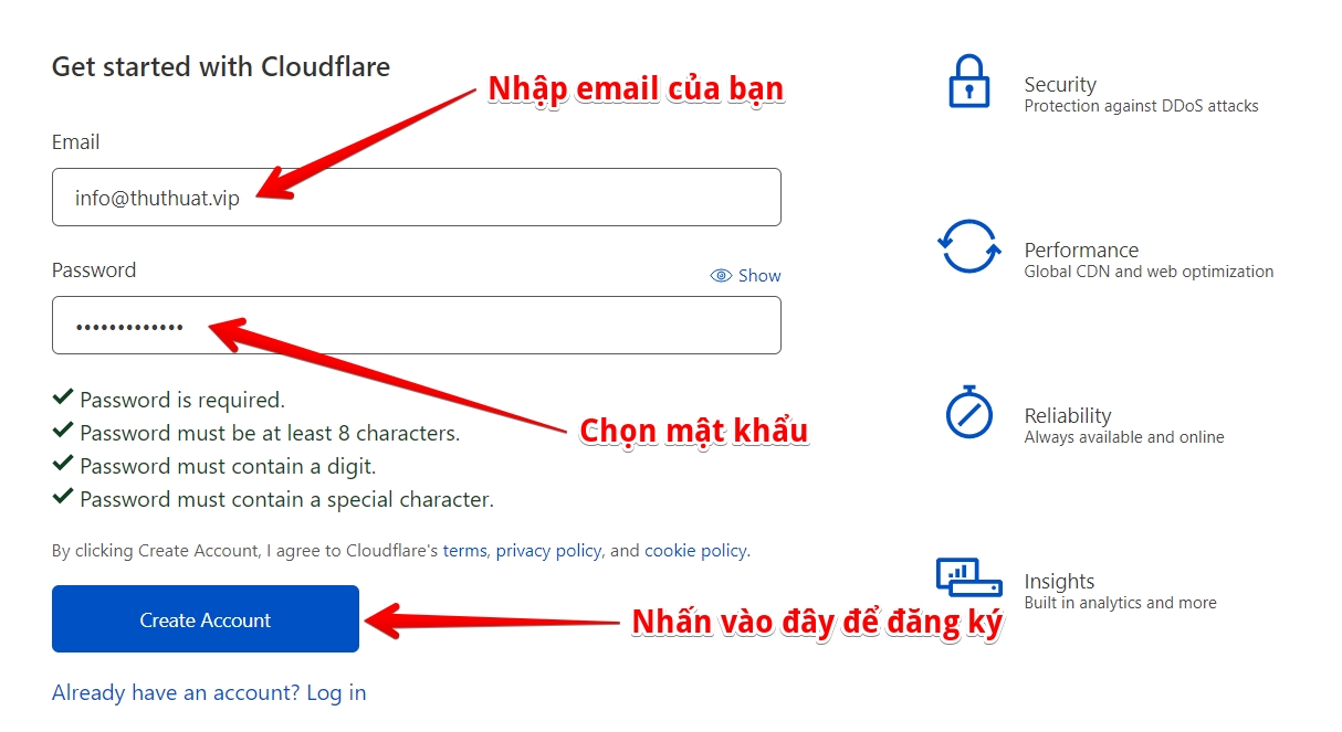 Điền email và mật khẩu vào form đăng ký